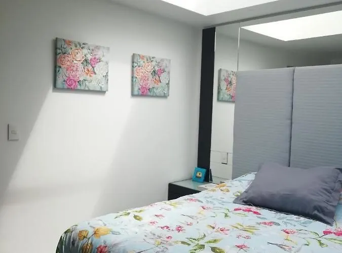 Totonaca - Seguridad, 10min De Centros Comerciales & Zona Esmeralda - Empresas Bienvenidas Homestay *