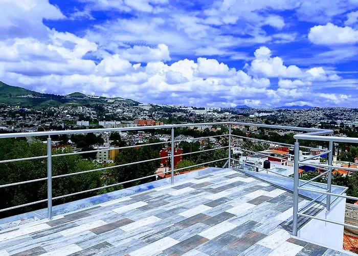 Homestay Totonaca - Seguridad, 10min De Centros Comerciales & Zona Esmeralda - Empresas Bienvenidas